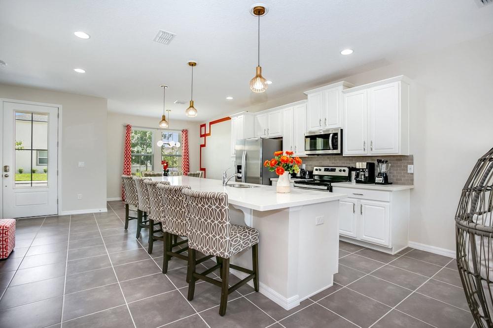 1515Carey - photo 18