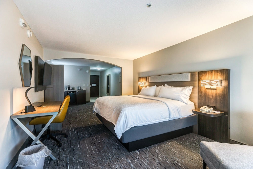 Holiday Inn Express Salinas by IHG - photo 3