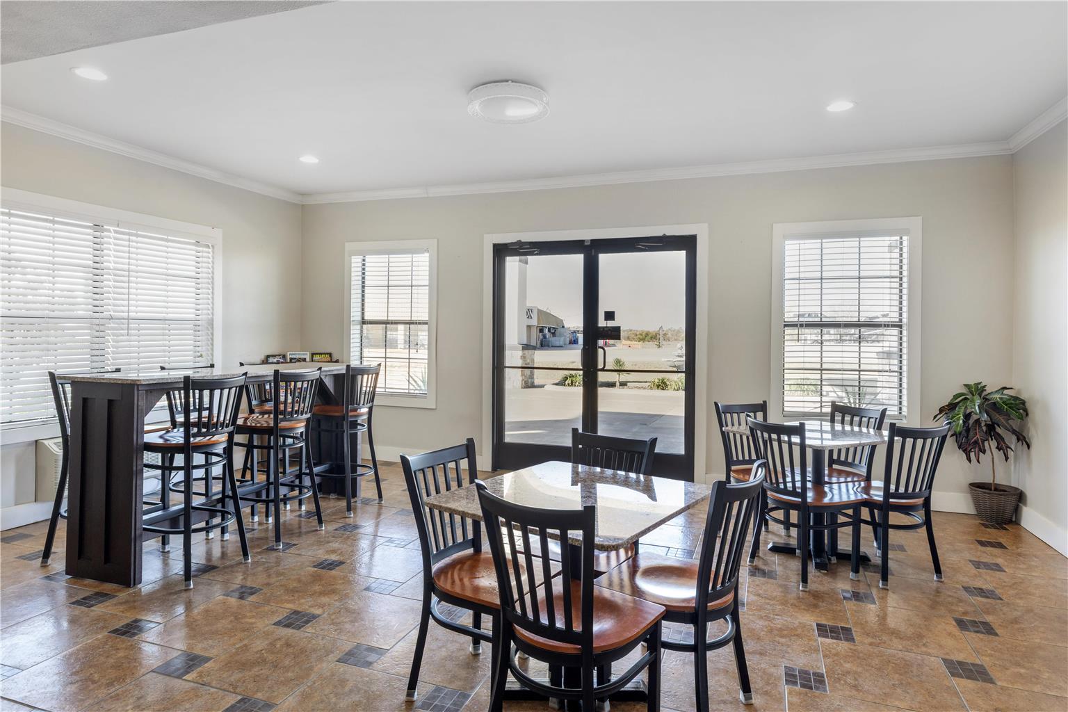SureStay Hotel by Best Western Terrell - photo 7