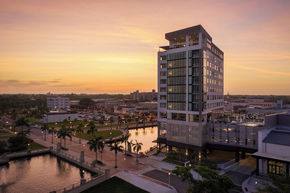 Luminary Hotel & Co. Autograph Hotels - photo 97