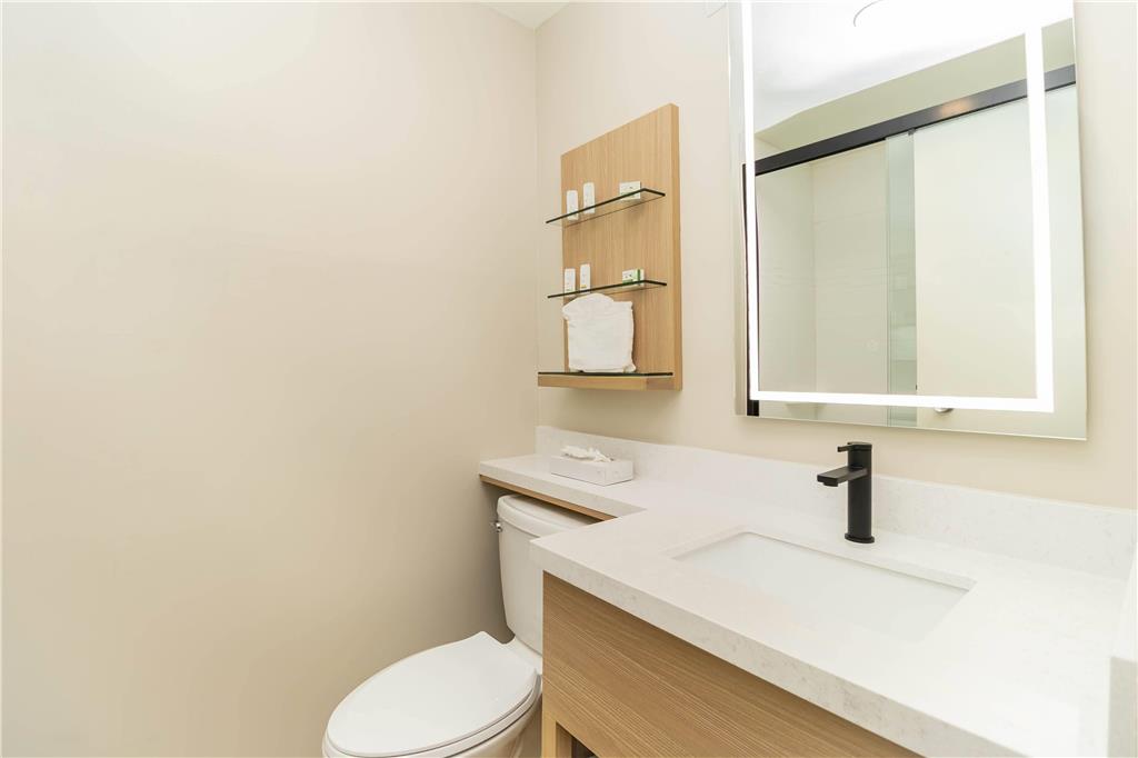 Ramada by Wyndham Davenport Orlando South - photo 22