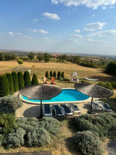 House Dare to dream — 4-Star Luxury Hotel in Vrdnik, Serbia