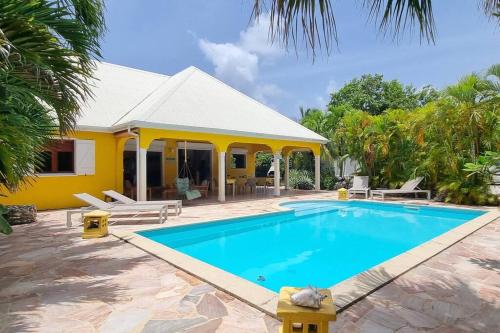 Villa maracuja de coco — 4-Star Luxury Hotel in Saint-Francois, Guadeloupe