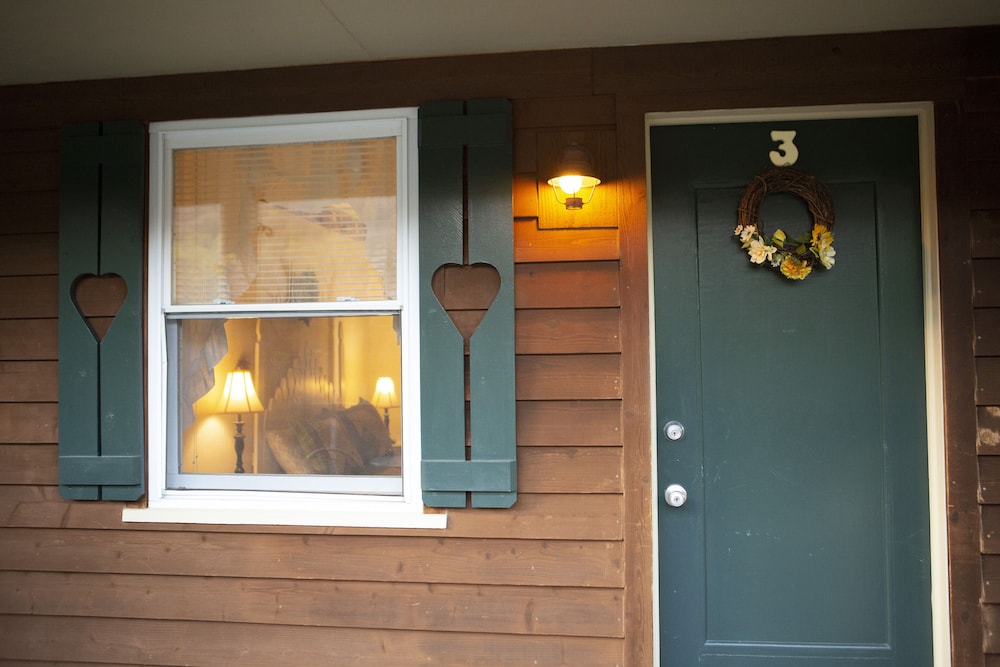 The Chimney Rock Inn & Cottages - photo 74