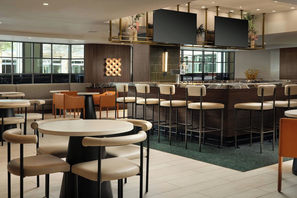 Courtyard by Marriott Pasadena Old Town - photo 54