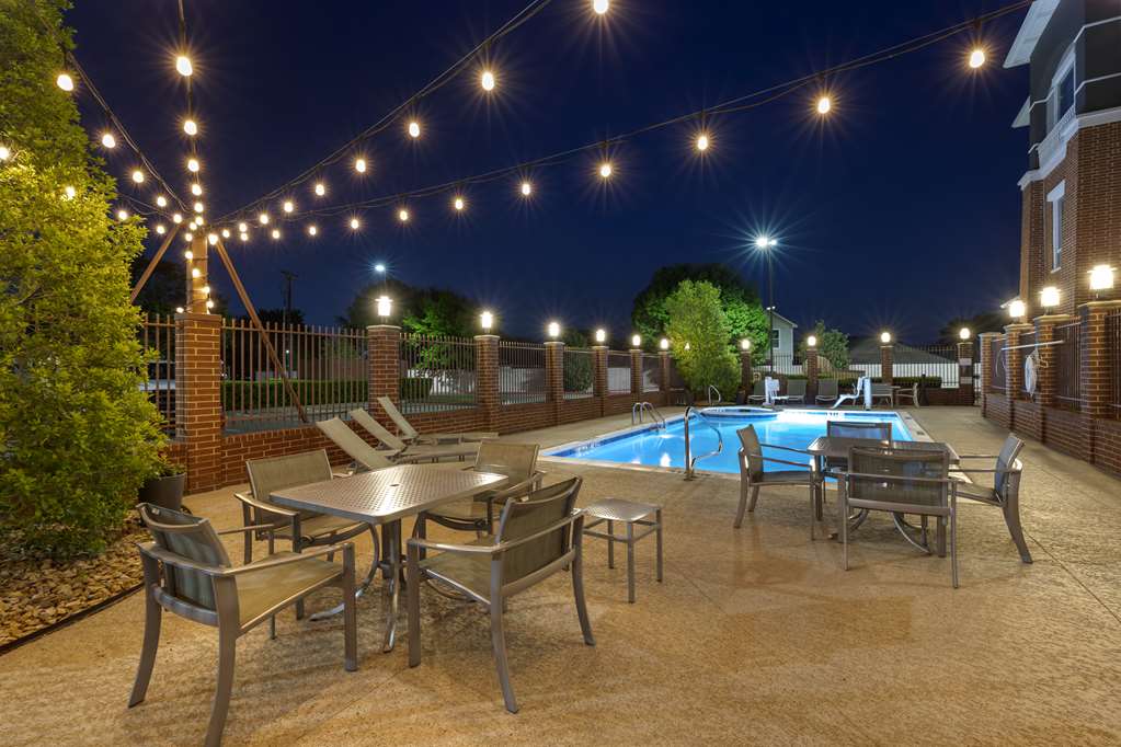 Best Western Plus Duncanville Dallas - photo 25