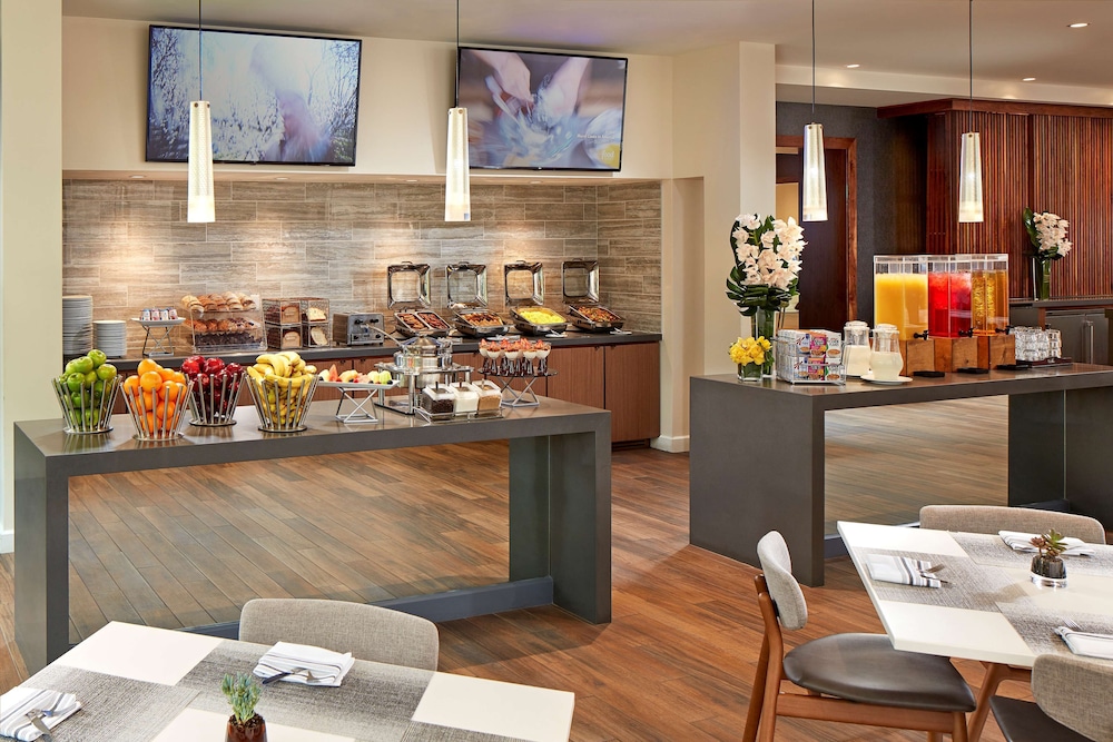 Hilton Pasadena - photo 33
