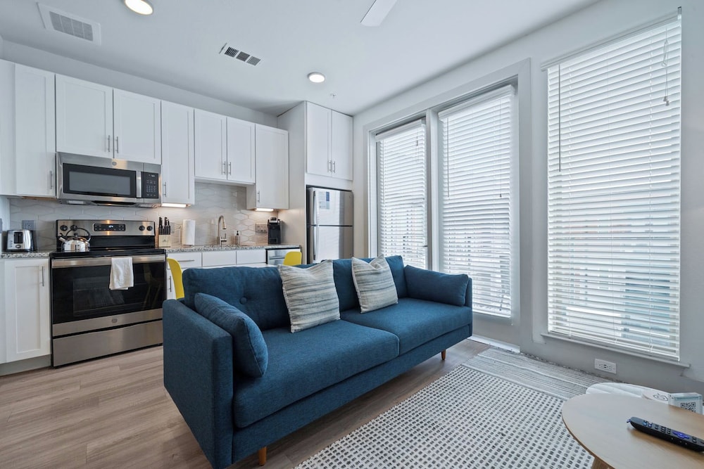 Placemakr Downtown Austin - photo 160