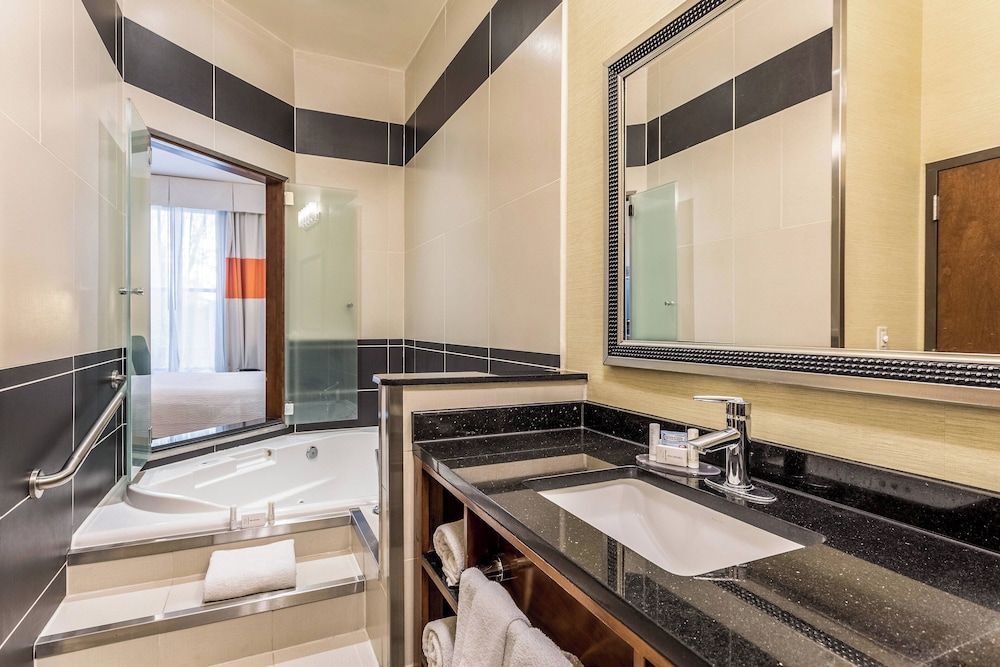 Fairfield Inn & Suites Alamogordo - photo 25