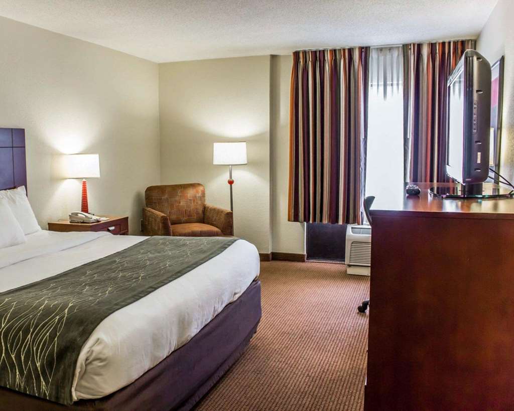 Comfort Inn Fayetteville near Fort Bragg - photo 6
