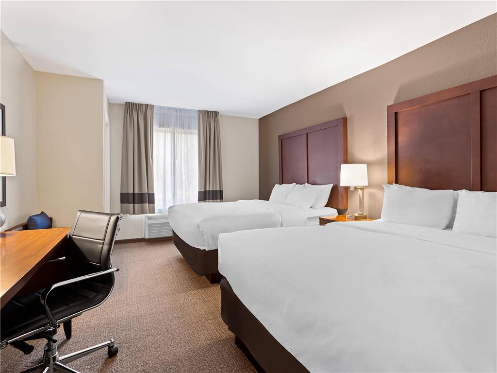 Comfort Inn & Suites Munising Lakefront - photo 45
