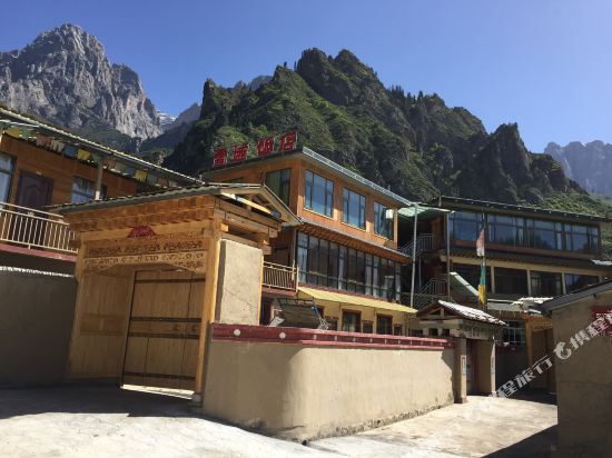 Zhaga Naxueyu Hotel in Dianga, People's Republic of China