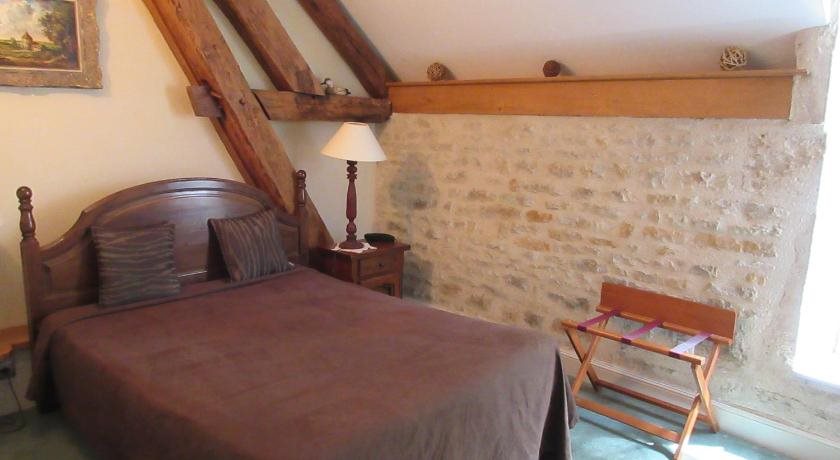 Auberge Du Pot Detain in Avallon, France