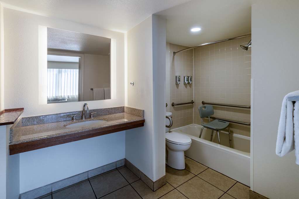 Best Western Pony Soldier Inn & Suites - photo 15