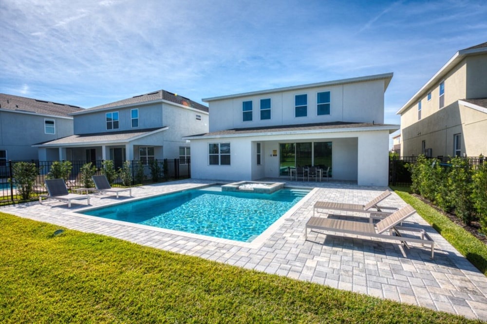 Villa in Encore Resort at Reunion 2979 - featured photo