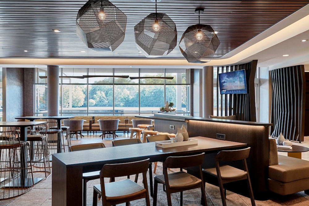 SpringHill Suites by Marriott Canfield - photo 14