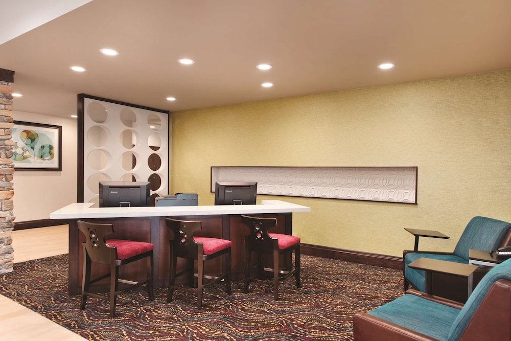 Homewood Suites by Hilton Mobile I 65 Airport Blvd AL - photo 26