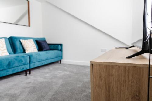 Chic Urban 2 Bedroom Apartments — 4-Star Luxury Hotel in Cardiff, United Kingdom