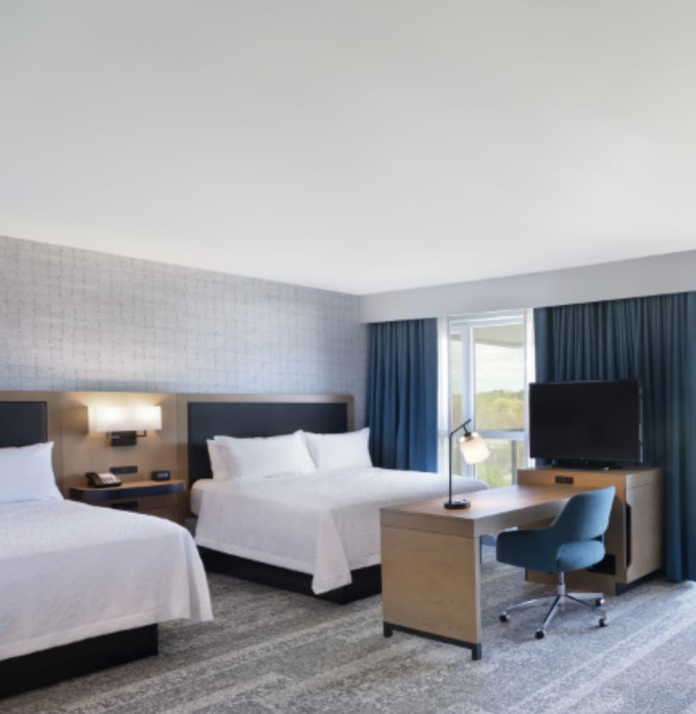Hampton Inn & Suites Watertown Boston - photo 13
