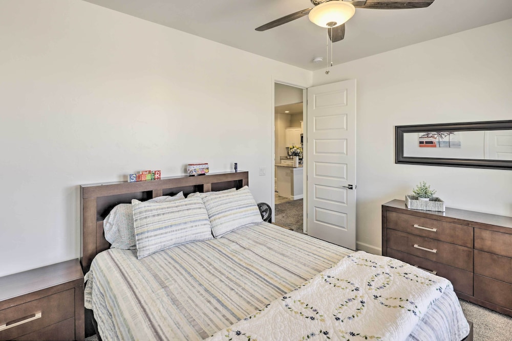 Idyllic Kingman Retreat With Yard Near Hiking — Kingman