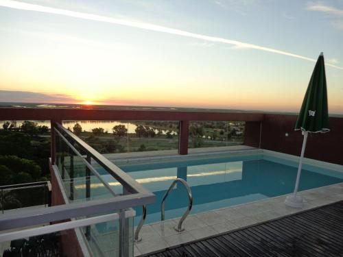 Rio Manso Apart Hotel in Victoria, Argentina