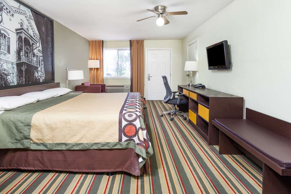 Super 8 by Wyndham Brookhaven - photo 10