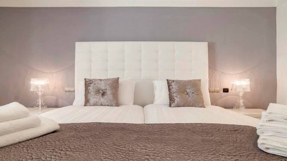 Villa Issabella — Marbella — photo 3
