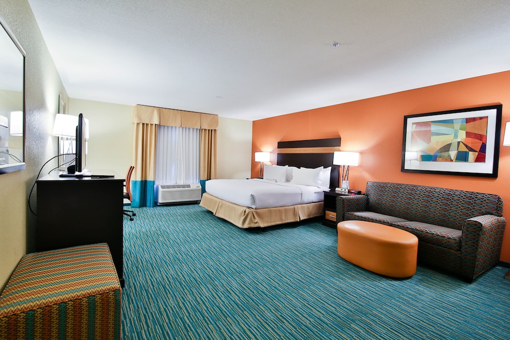 Holiday Inn Bismarck by IHG - photo 22