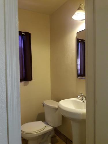 World Motel - photo 6