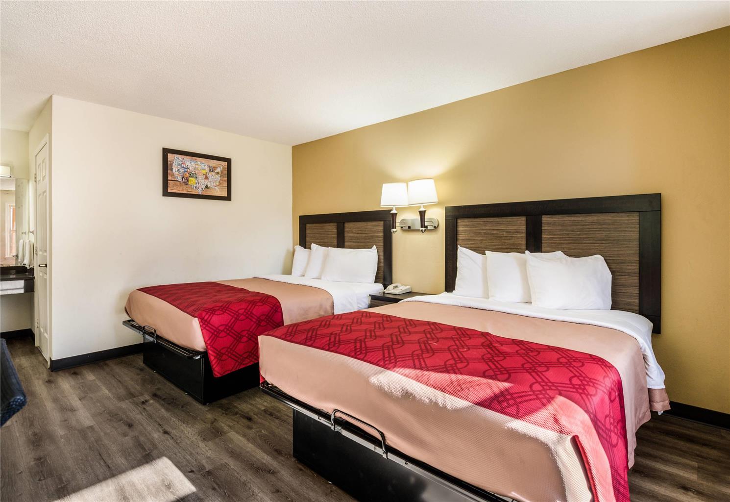 Econo Lodge Glade Springs I 81 - photo 25