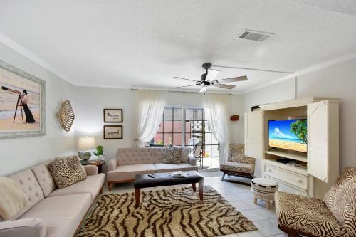 Kingstowne 425 #B - last minute hotel in Unknown City