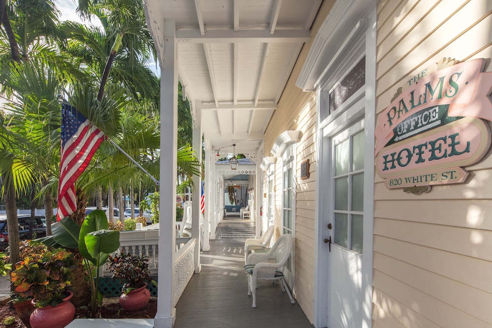 The Palms Hotel - photo 2