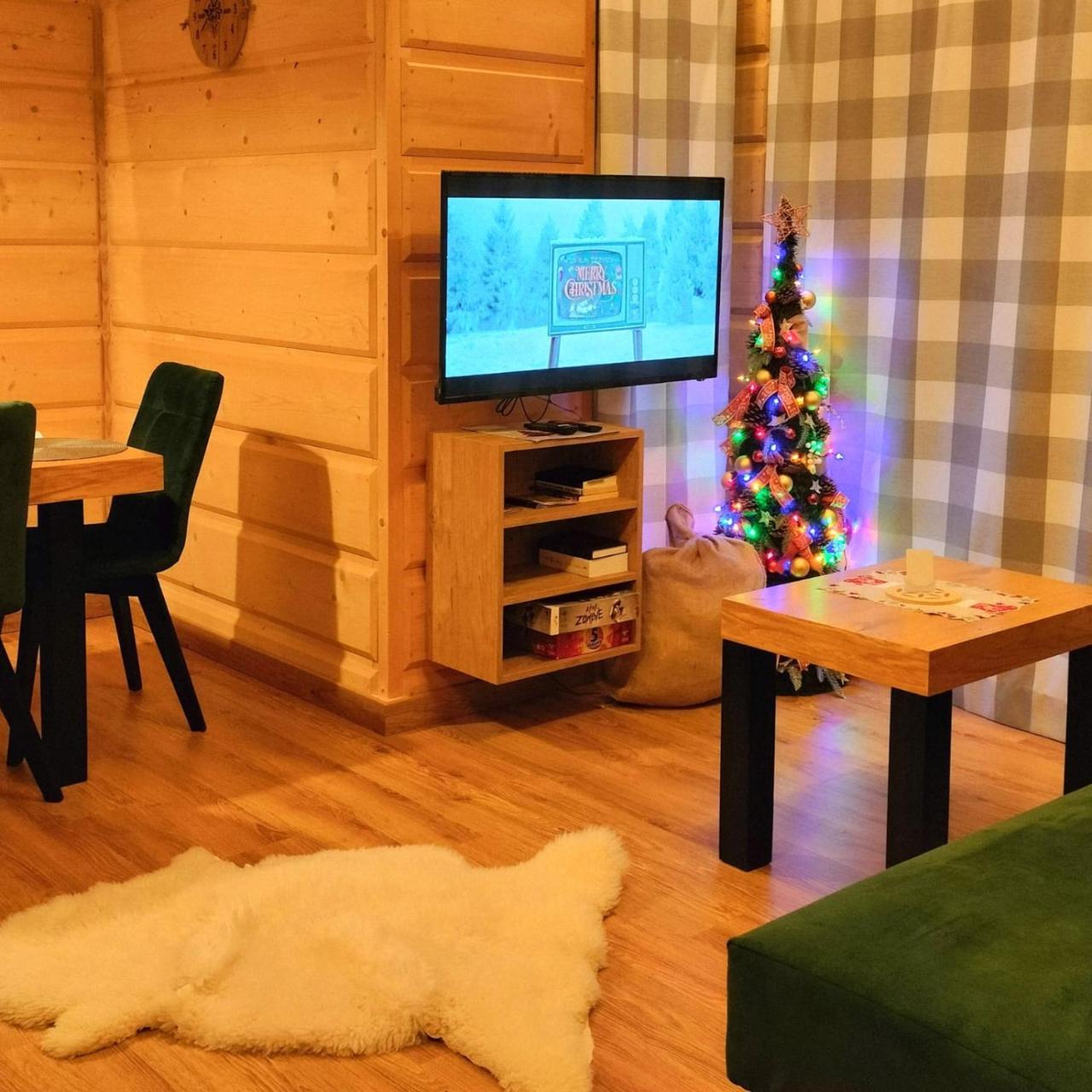 Domki Na Dziedzinie z Jacuzzi in Szaflary, Poland