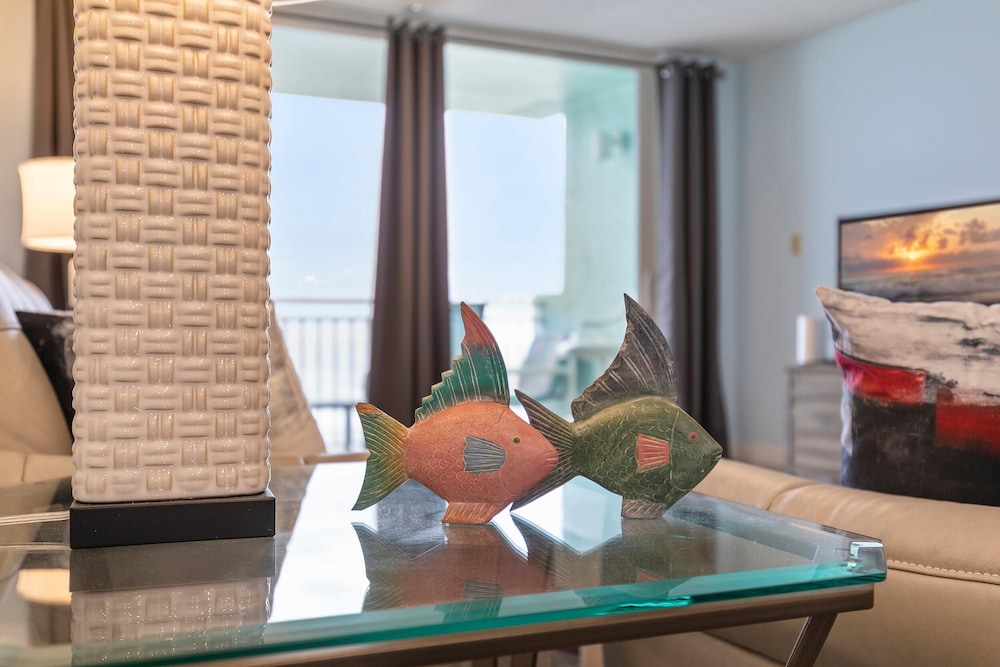 Coronado Towers 703 - photo 26