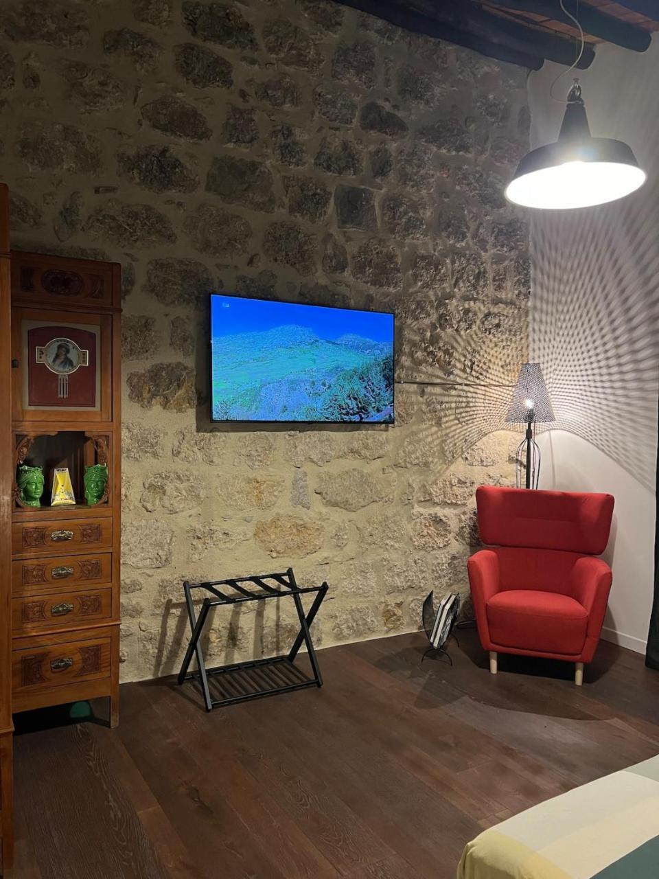 La Tana di Orlando Magical Dreams pet-friendly hotel Petralia Sottana