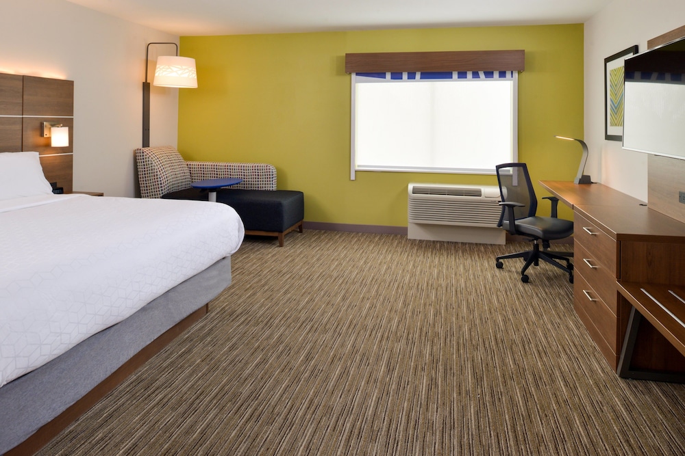 Holiday Inn Express And Suites Ottumwa an IHG Hotel - photo 4