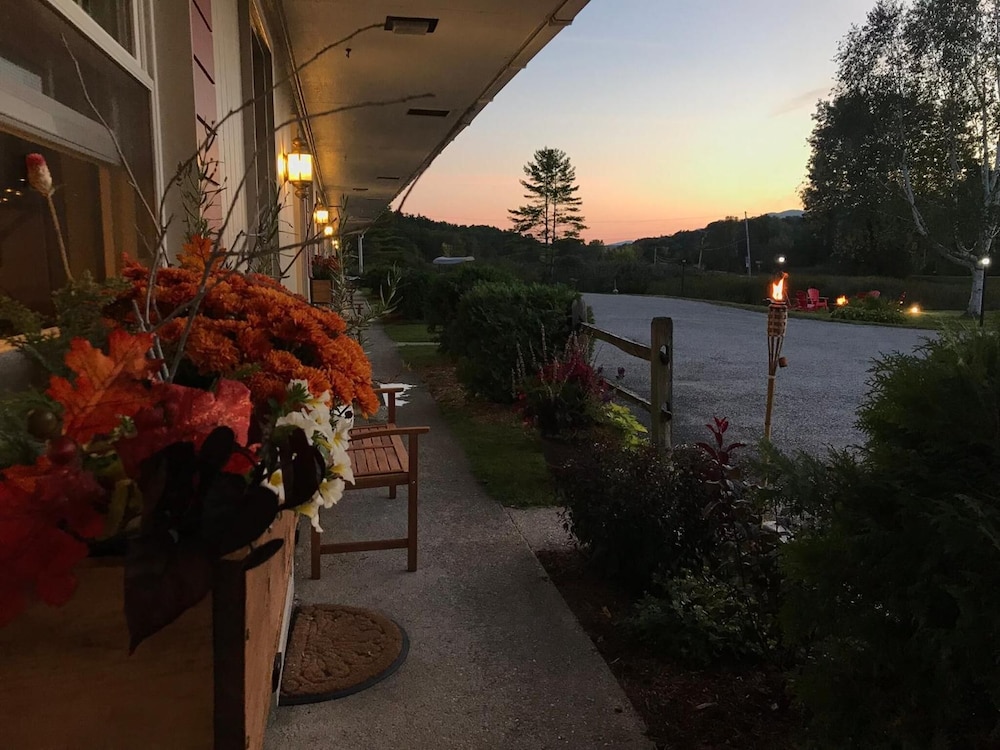 Brittany Motel - photo 48