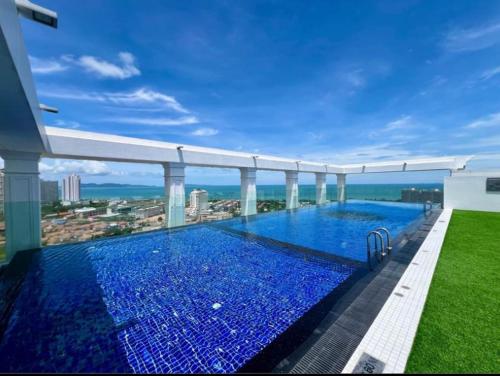 Jometian empire tower - last minute hotel in Pattaya