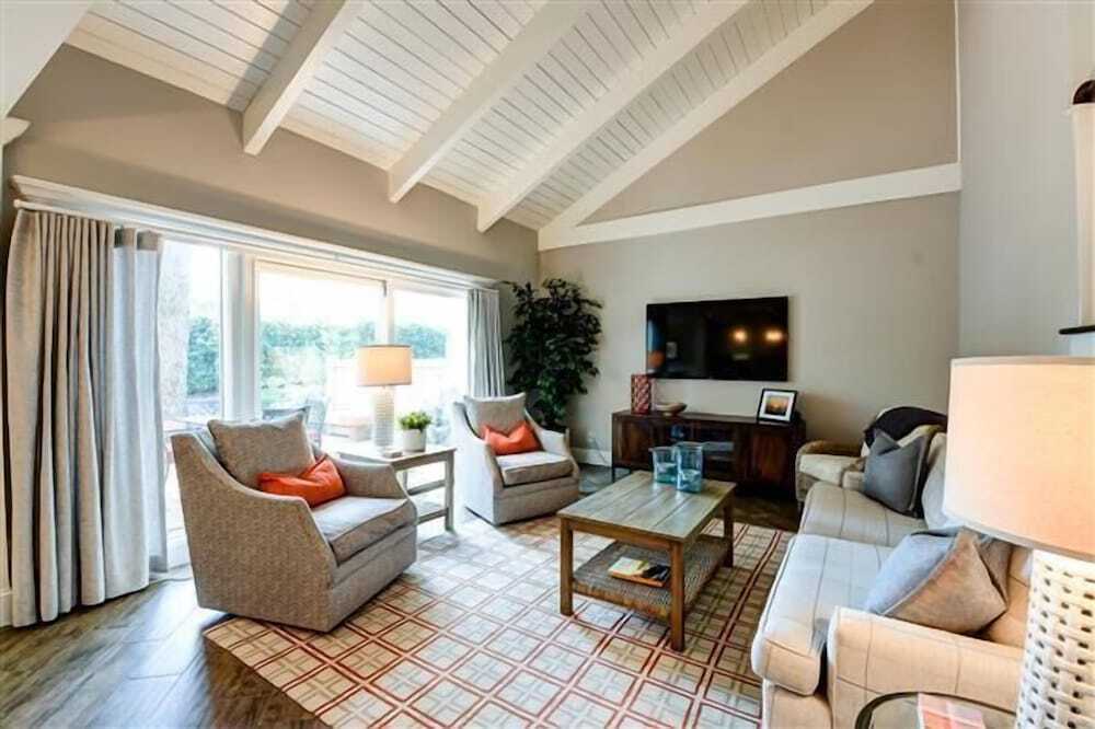 213 Twin Oaks at The Sea Pines Resort - photo 4