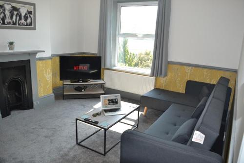 Maytree 2 Bed Apartment Stayseekers — 4-Star Luxury Hotel in Salisbury, United Kingdom