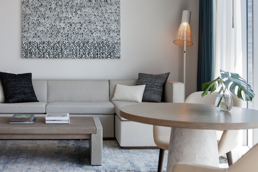 Kimpton Epic Hotel By Ihg - photo 11
