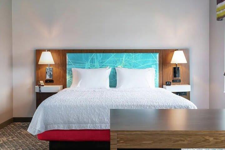 Hampton Inn & Suites Howell - photo 9