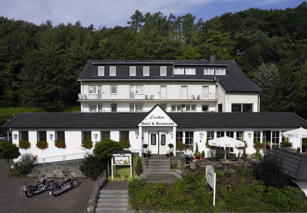 Luckai Hotel Restaurant - carbon neutral hotel in Meschede
