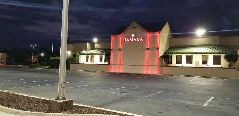 Ramada by Wyndham & Suites Warner Robins - photo 21