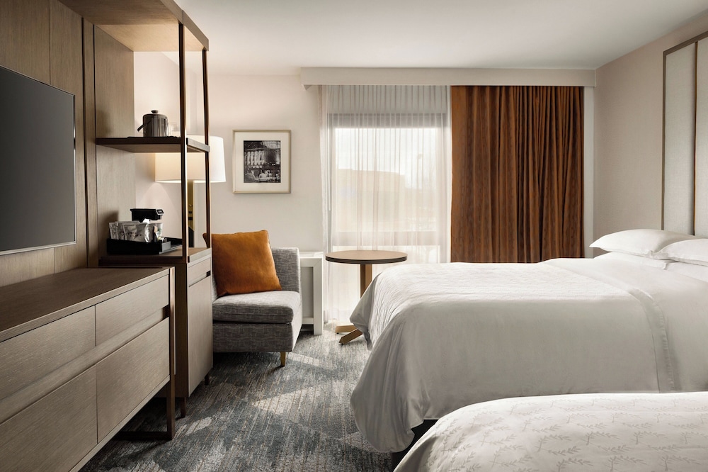 Madison Marriott South - photo 12