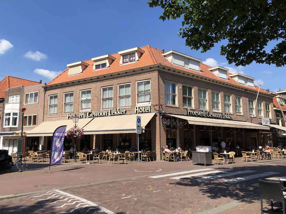 Hotel De Keizerskroon in Hoorn, Netherlands