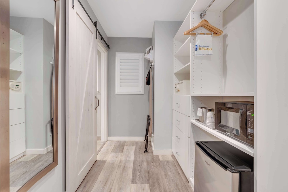Sather Berkeley SureStay Collection by Best Western - photo 18