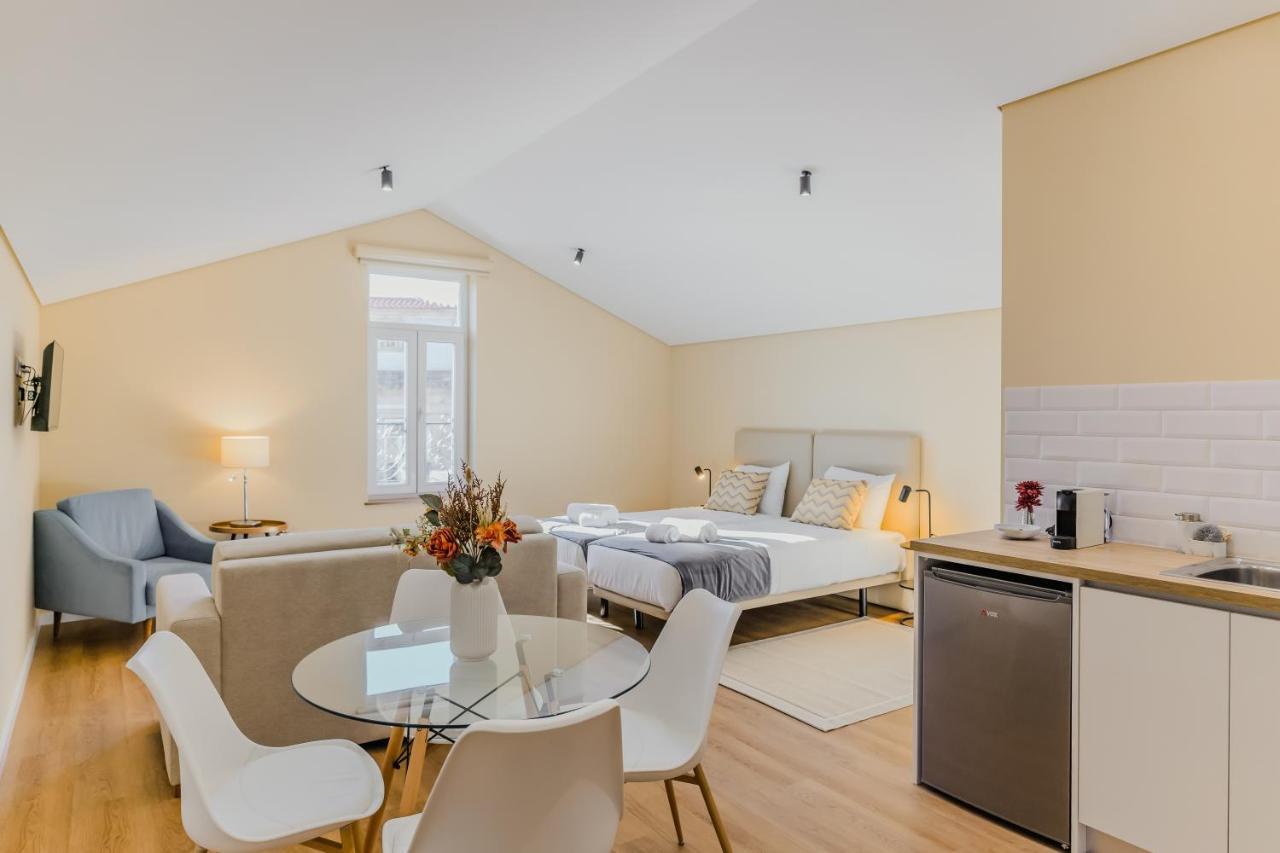 Primeiro Quartel Apartments 5 — 4-Star Luxury Hotel in Peso Da Regua, Portugal