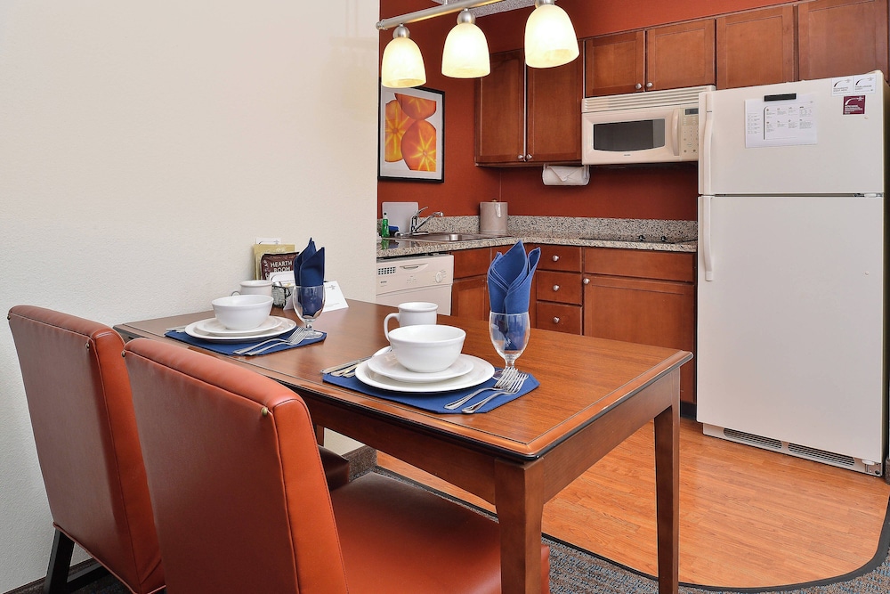 Residence Inn by Marriott Denver Airport at Gateway Park - photo 26