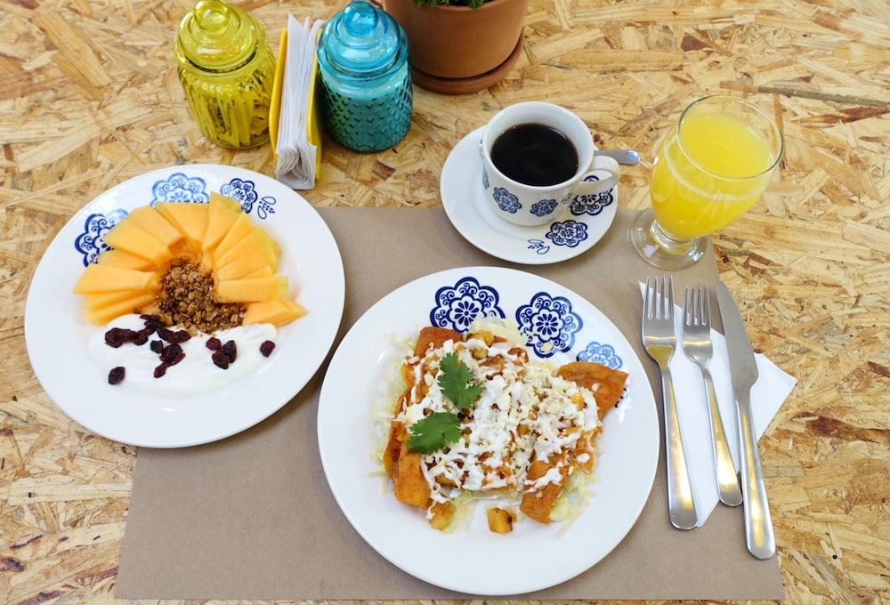 Breakfast meal